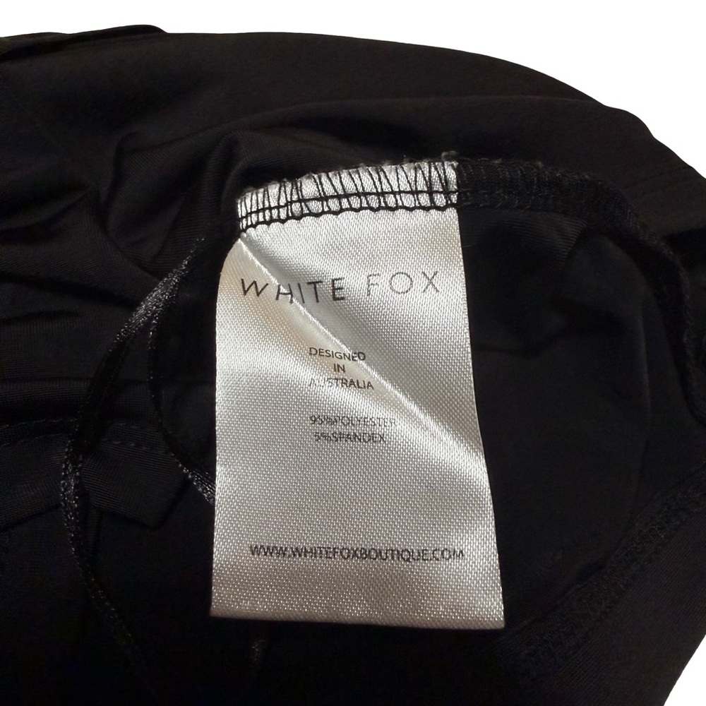 WHITE FOX Act Brand New Black Mini Skort Size Medium - Picture 6 of 8